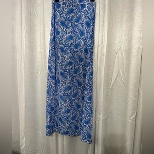 Maxi skirt side zip